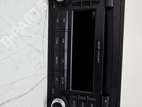 Used Radio AUDI A3 (8P1) 2.0 TDI 16V (140 hp) 30337377