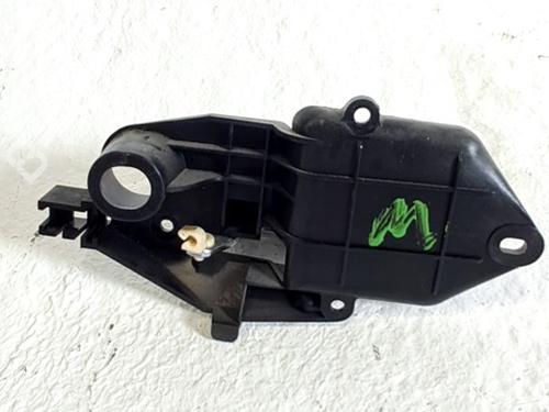 Used Front right interior door handle FIAT 500 (312_) 1.2 (312AXA1A) (69 hp) 29558868