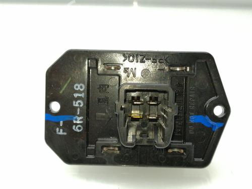 Used Heater resistor TOYOTA HILUX VII Pickup (_N1_, _N2_, _N3_) 2.5 D-4D 4WD (KUN25) (144 hp) 23651522