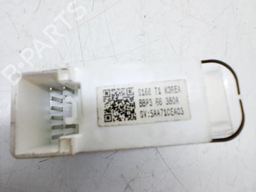 Used Left rear window switch MAZDA 3 (BL) 2.2 MZR CD (BL10) (150 hp) 30722827
