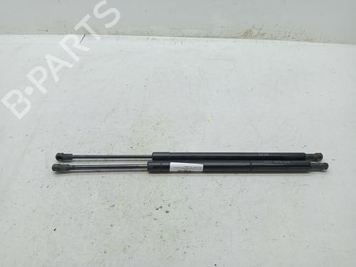 Used Tailgate lift support VOLVO XC60 II (246) D3 (150 hp) 23356435