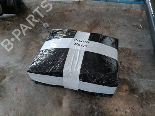 Left front indicator VW POLO Variant (6V5) 1.4 16V | BP25458380C32 
