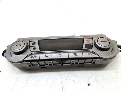Used Climate control FORD FOCUS II (DA_, HCP, DP) 1.8 TDCi (115 hp) 31580131