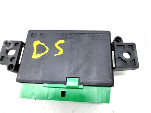 Module électronique PEUGEOT 3008 II SUV (MC_, MR_, MJ_, M4_) 1.5 BlueHDi 130 (131 hp) 30294399