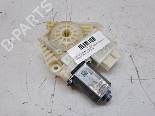 Used Right front window motor SKODA FABIA III Estate (NJ5) 1.0 (75 hp) 23975530