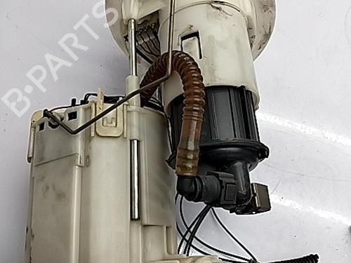 Used Fuel pump AUDI A4 B8 (8K2) 2.0 TFSI (211 hp) 30452529