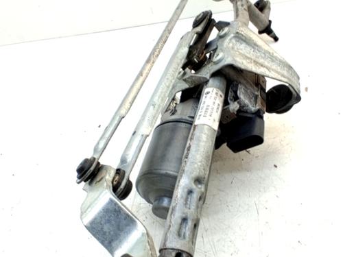 Used Front wiper motor Front wiper motor VW CADDY III MPV (2KB, 2KJ, 2CB, 2CJ) 1.9 TDI (105 hp) 32228710 32228710