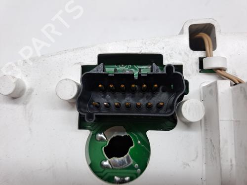 Instrument cluster CHRYSLER VOYAGER IV (RG, RS) 2.5 CRD | BP23975213C47 