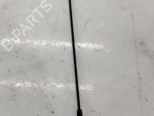 Antenne/Base Antenne/Base NISSAN TERRANO II (R20) 2.7 TDi 4WD (125 hp) 34154845 34154845