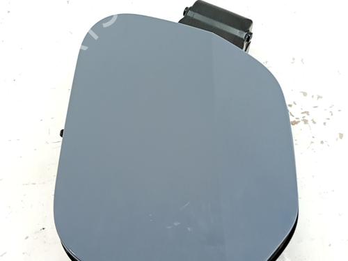 Used Fuel flap OPEL CORSA F (P2JO) 1.2 Turbo Hybrid (68) (136 hp) 32042177