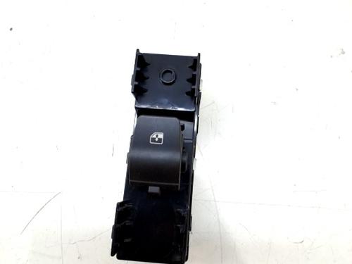 Used Right rear window switch HYUNDAI i30 Estate (PDE) 1.0 T-GDI (120 hp) 29351480