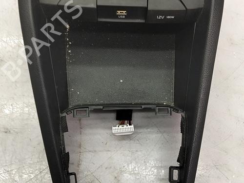Used Middle console Middle console KIA RIO IV (YB, SC, FB) 1.2 CVVT (84 hp) 34708398 34708398