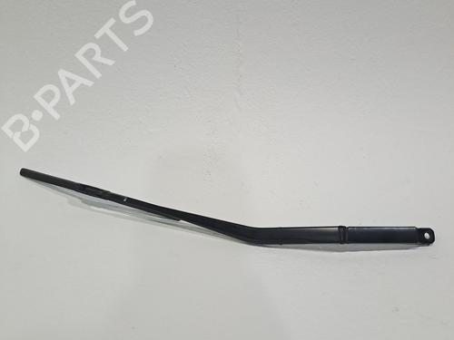 Used Front windshield wiper arm HONDA ACCORD VII (CL, CN) 2.4 (CL9) (190 hp) 27714851