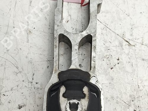 Used Gearbox mount Gearbox mount OPEL CORSA F (P2JO) CORSA-e (68) (136 hp) 39556181 39556181