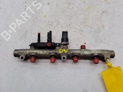 Used Injection rail FIAT SCUDO Van (220_) 2.0 JTD (109 hp) 23363227