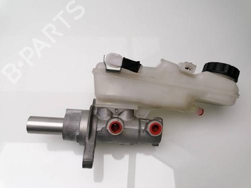 Used Brake master cylinder TOYOTA AURIS Estate (_E18_) 1.2 (NRE185_, NRE185R, NRE185H) (116 hp) 23378339