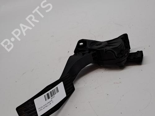 Used Pedal OPEL ASTRA J GTC 1.6 CDTI (08) (110 hp) 26654369