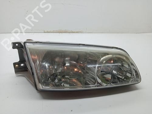 Right headlight HYUNDAI H-1 / STAREX Bus (A1) 2.5 TCi | BP23357168C29 