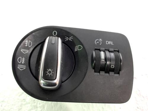 Forlygtekontakt AUDI TT (8J3) 2.0 TFSI (200 hp) 31966342