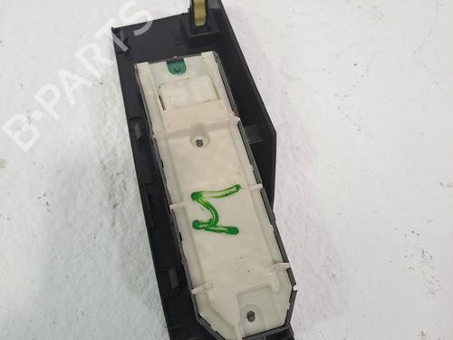 Left front window switch TOYOTA AURIS (_E18_) 1.8 Hybrid (ZWE186_, ZWE186R) | BP24466939I27