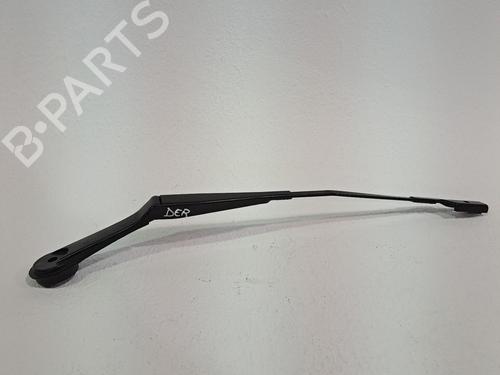 Used Front windshield wiper arm FORD FOCUS III 1.6 TDCi (95 hp) 23973899