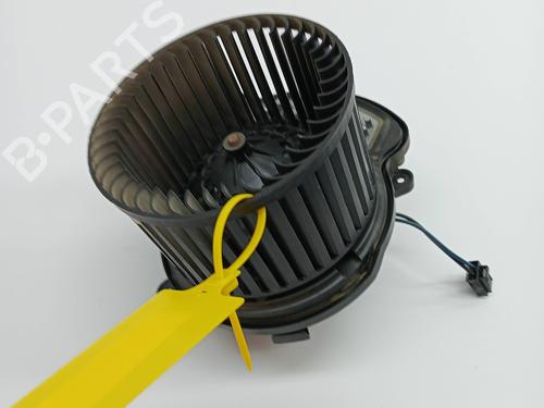 Heater blower motor RENAULT MEGANE IV Hatchback (B9A/M/N_) 1.3 TCe 160 (B9NC) | BP23350518M62 