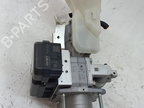 Used Brake master cylinder Brake master cylinder LEXUS UX (_AA1_, _AH1_, _MA1_) 250h (MZAH10) (184 hp) 36026802 36026802