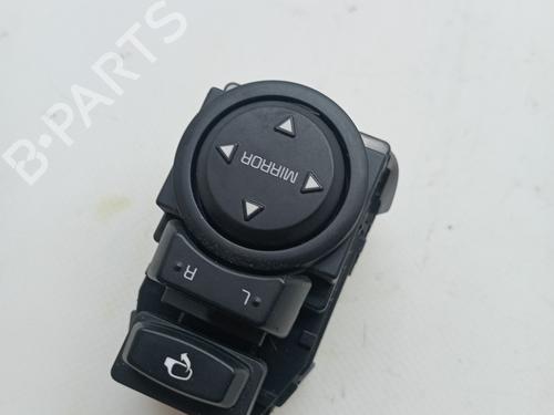 Used Mirror switch KIA RIO IV (YB, SC, FB) 1.0 T-GDI 100 (101 hp) 23345558