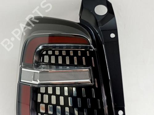 Farolim esquerdo Farolim esquerdo FIAT 600e / 600 (365_, 364_) Mild Hybrid (136 hp) 33762047 33762047