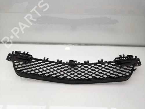 Used Grille MERCEDES-BENZ C-CLASS T-Model (S204) C 200 CDI (204.201) (136 hp) 23936461