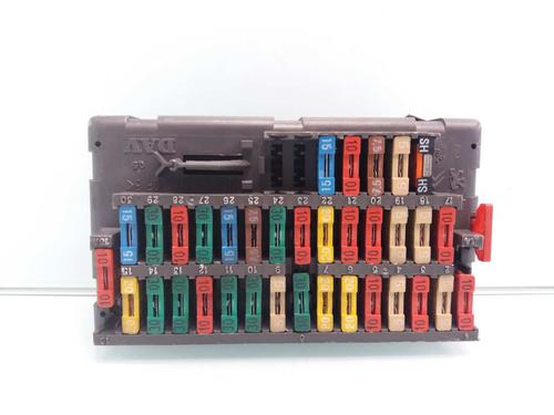 Used Fuse box PEUGEOT 406 (8B) 1.9 TD (92 hp) 23649345