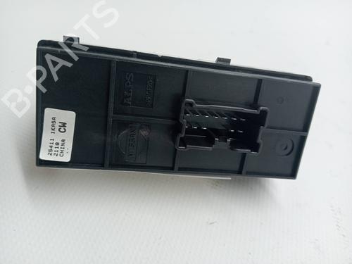 Right front window switch NISSAN JUKE (F15) 1.6 | BP23353087I26 