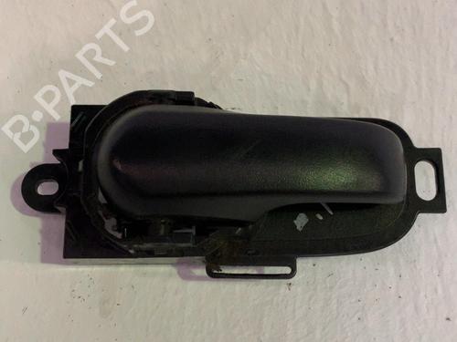 Used Front left interior door handle Front left interior door handle 37224154 37224154