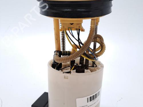 Used Fuel pump AUDI A1 Sportback (8XA, 8XF) 1.4 TDI (90 hp) 23361025