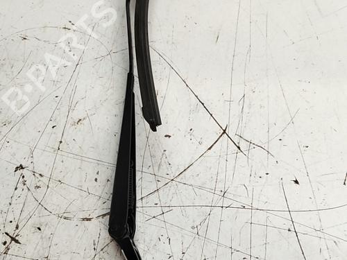 Used Front windshield wiper arm Front windshield wiper arm 38460075 38460075