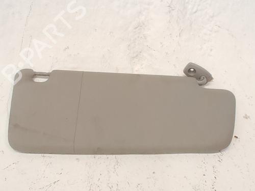 Used Right sun visor Right sun visor 37591260 37591260