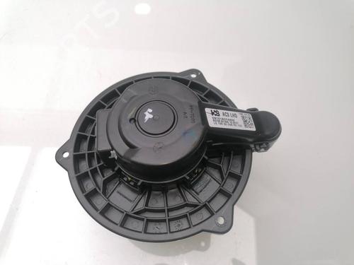 Used Heater blower motor HYUNDAI ELANTRA III (XD) 1.6 (107 hp) 23941133