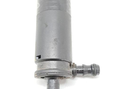 Sprinklervæskepumpe BMW 1 (E87) 118 d (122 hp) 28975599