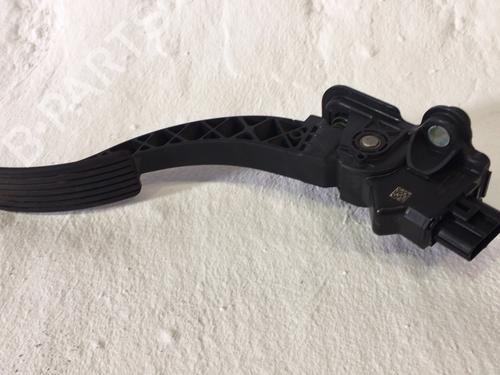 Used Pedal Pedal 39558175 39558175