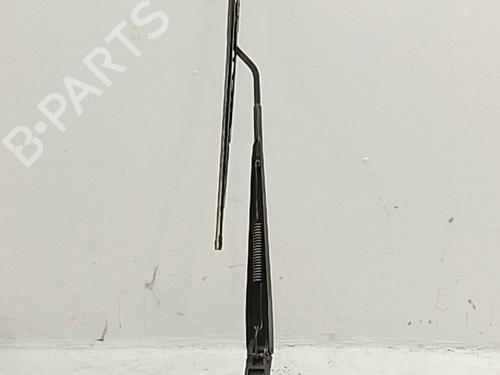 front-windshield-wiper-arm-kia-carens-iii-mpv-un-2006-2007-2008-2009-2010-2011-2012-2013-37592288 main image