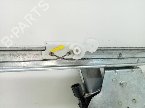 Front right window mechanism NISSAN PRIMASTAR Van (X83) 2.0 dCi 90 | BP27557352C23 