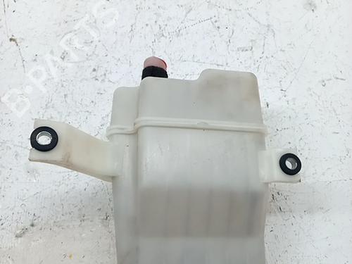 Windscreen washer tank TOYOTA RAV 4 III (_A3_) 2.2 D 4WD (ALA30_, ALA30R) | BP29556489C113 