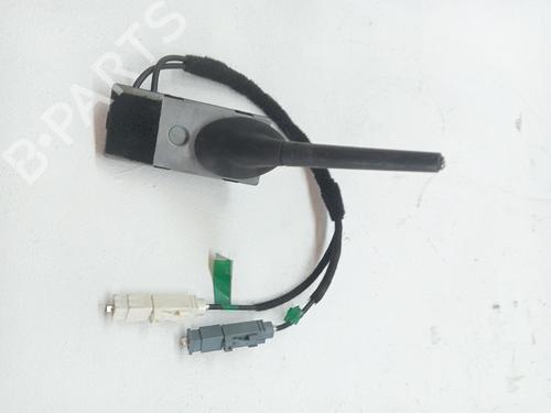 Antena/Base IVECO DAILY VI Van 33S16, 35S16, 35C16, 38S16, 40C16, 42S16, 50C16 (156 hp) 24874476