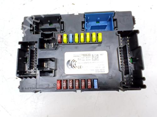 Used Fuse box Fuse box JEEP RENEGADE SUV (BU, B1, BV) 1.6 CRD (120 hp) 34708268 34708268