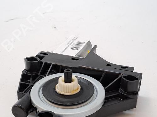 Left front window motor VOLVO V40 Hatchback (525) D2 | BP23367252E21