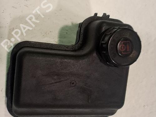 Used Power steering reservoir Power steering reservoir PEUGEOT 407 (6D_) 3.0 (6DXFVJ) (211 hp) 33767931 33767931