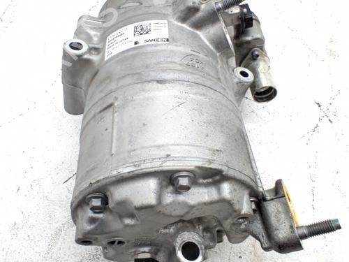 AC compressor LYNK & CO 01 PHEV | BP39740315M34 - Image 2
