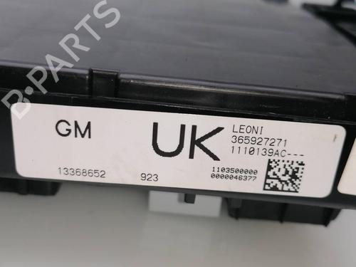 Fuse box OPEL ASTRA J Sports Tourer (P10) 1.4 Turbo (35) | BP23937161E1 