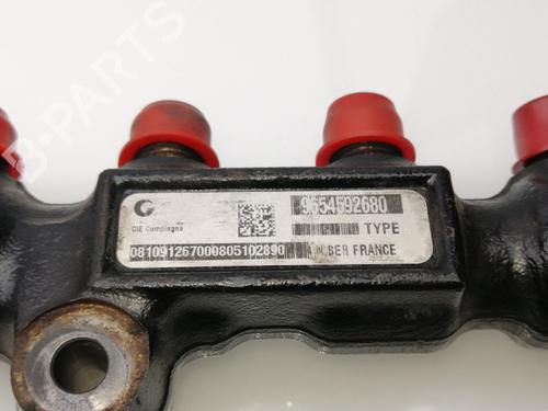 Used Injection rail FORD FIESTA V (JH_, JD_) 1.4 TDCi (68 hp) 23893590