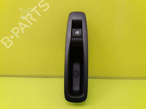 Used Right rear window switch RENAULT MEGANE IV Hatchback (B9A/M/N_) 1.2 TCe 130 (B9MR) (130 hp) 23404887